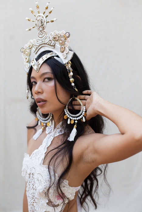 Coroa Isis Prateada