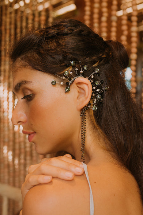 Lady of the Night Earcuff